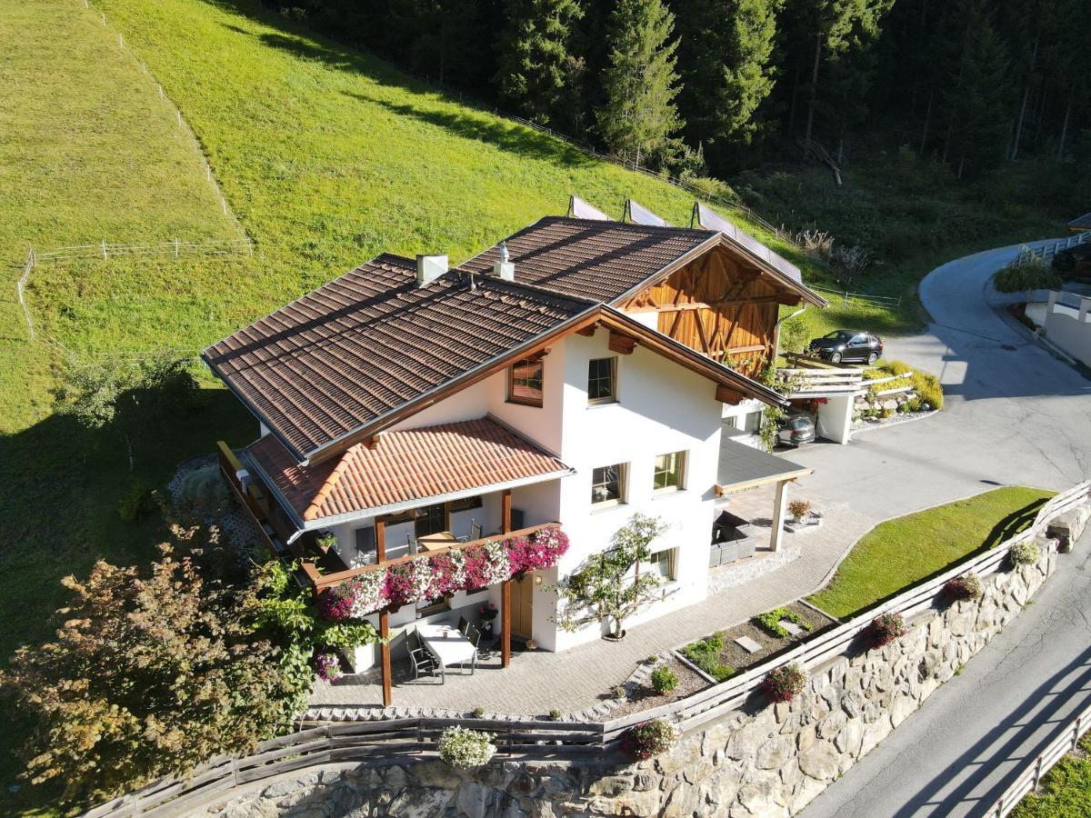 Apartamento Haus Evelin Sankt Leonhard im Pitztal Exterior foto