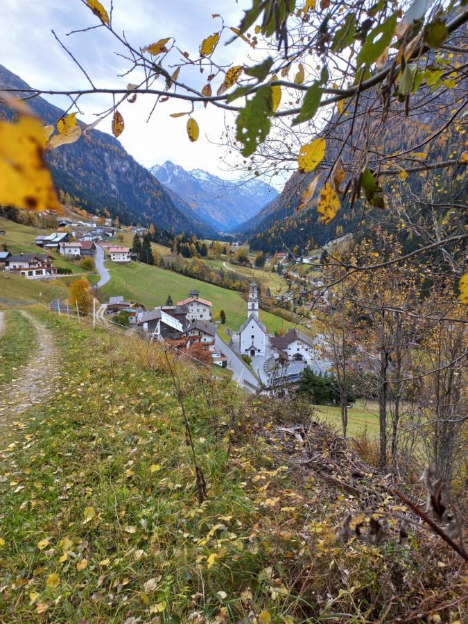 Apartamento Haus Evelin Sankt Leonhard im Pitztal Exterior foto