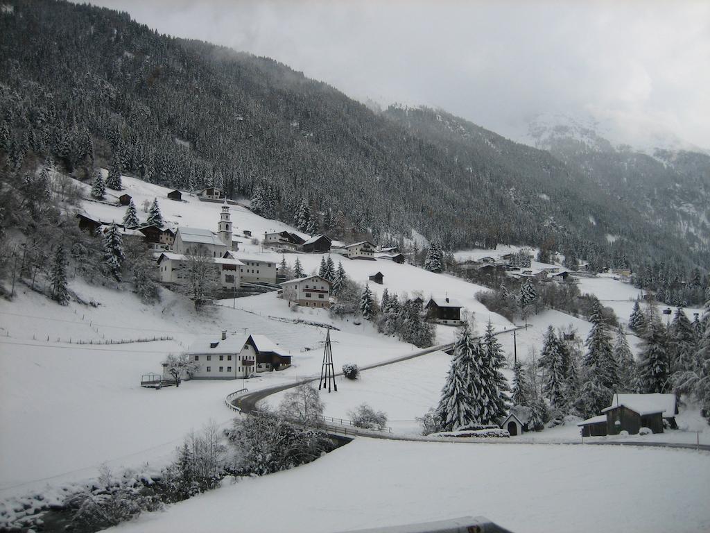 Apartamento Haus Evelin Sankt Leonhard im Pitztal Exterior foto